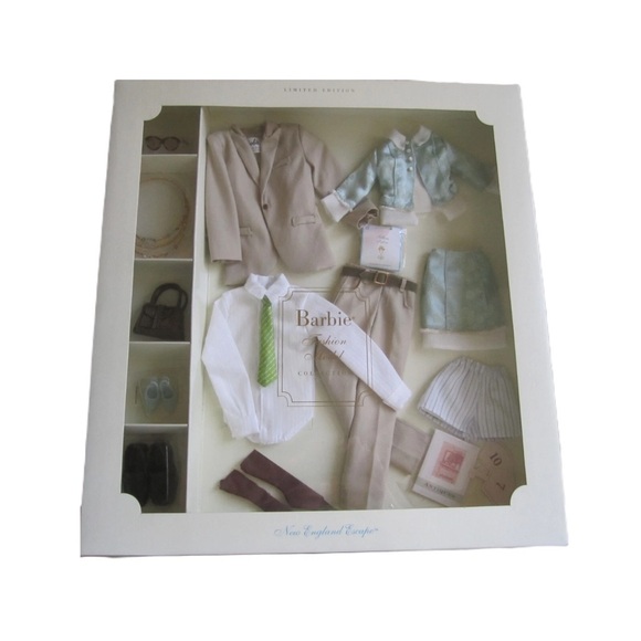 Barbie & Ken BFMC New England Escape NRFB - Picture 3 of 10